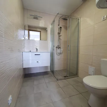 Zakatek W Zaciszu بيت للعطل أوستكا